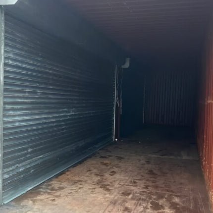 Contenedor de envío de 40 pies x 8 pies con puertas enrollables dobles